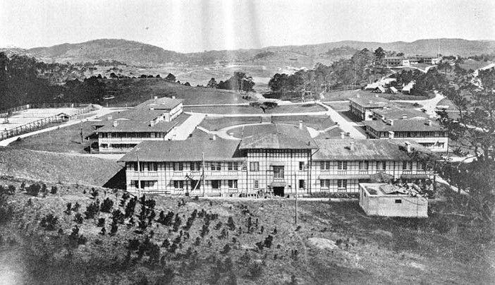 File:Baguio-government-center-1909.jpg