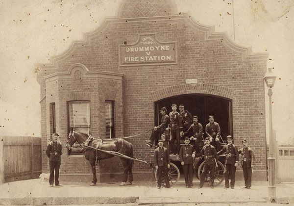 File:Drummoyne Fire Station (3194591275).jpg