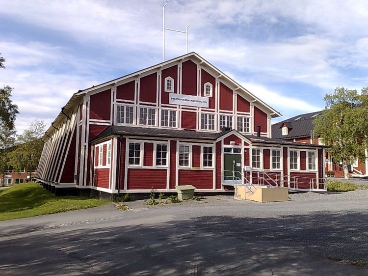 File:Färgfabriken norr, Östersund.jpg