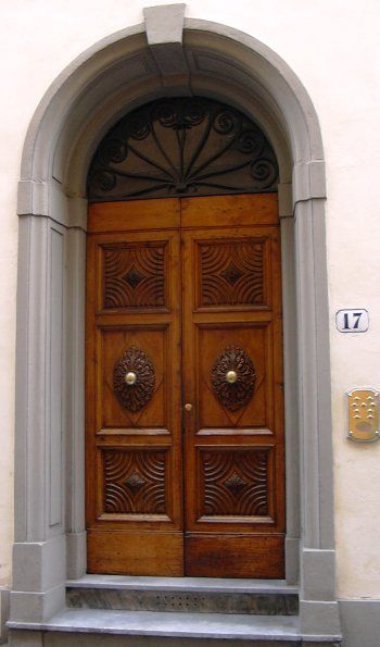 File:Florence Door.jpg