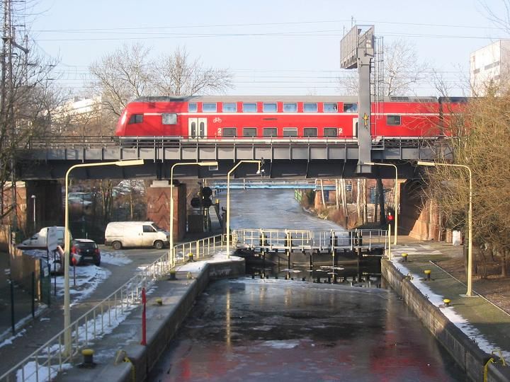 File:Landwehrkanal Unterschleuse2.JPG