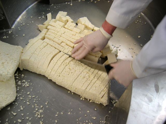 File:Milling.jpg