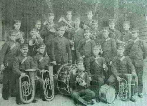 File:The Hanwell Band.jpg