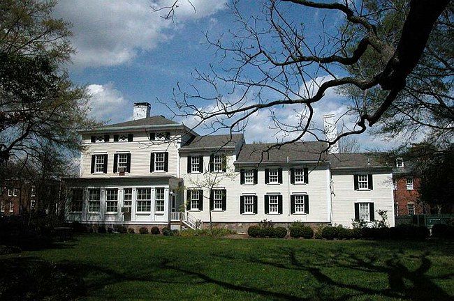 File:View of Lee-Fendall House from garden.JPG