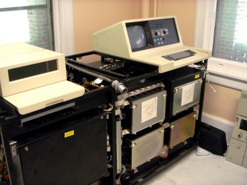 File:IBM System38 internals (145899278).jpg