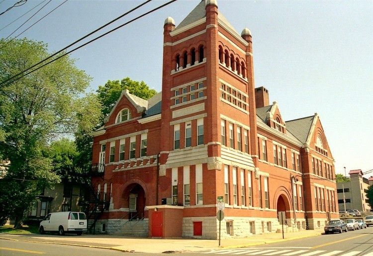 File:Rockville Board of Education, Vernon CT.jpg