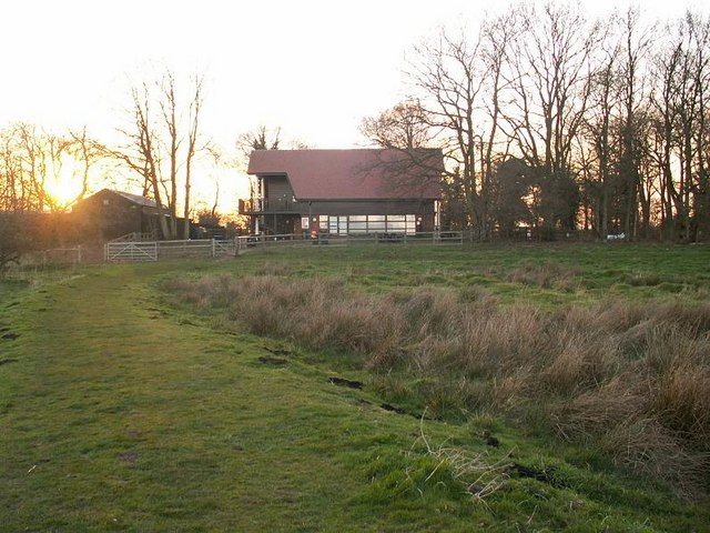 File:Visitor Centre at Redgrave Fen.jpg