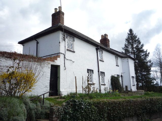 File:White House Farmhouse.jpg