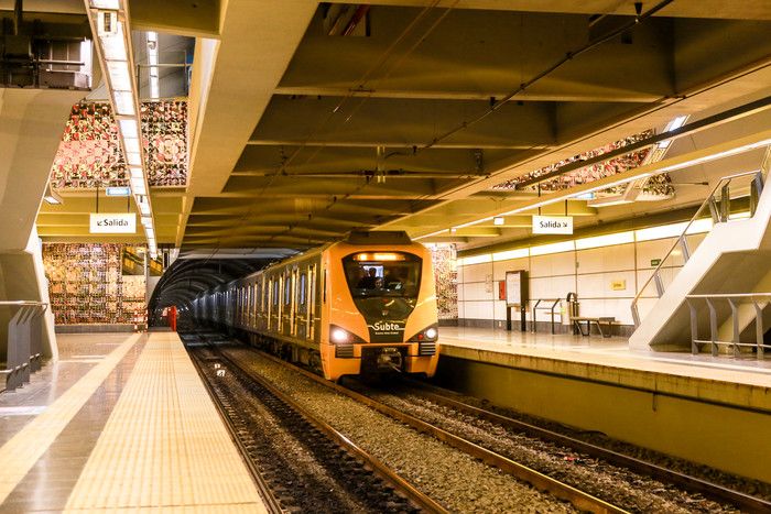 File:Alstom 300 en Est Córdoba 02.jpg