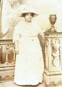 File:Augusta Curiel died 1937.jpg