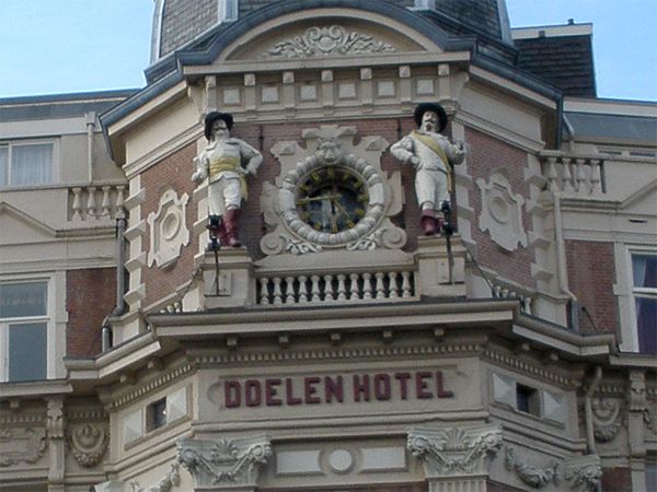 File:Doelen hotel tower.jpg