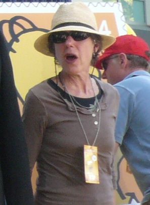 File:Julie Kavner.jpg