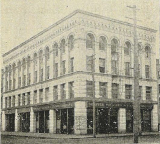 File:Seattle Cracker and Candy Company - 1900.jpg