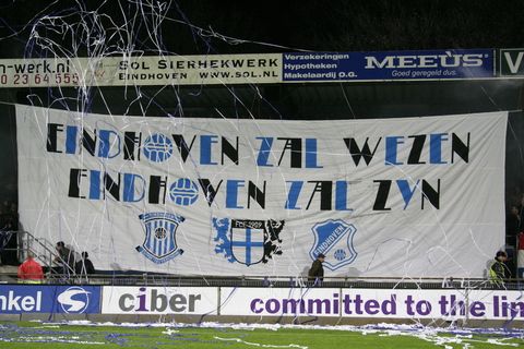 File:Spandoek gemaakt door SV Eindhoven.jpg