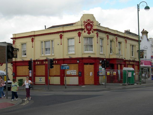 File:The Shirley - geograph.org.uk - 257947.jpg