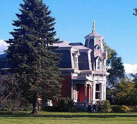 File:Burtis Home 1890s.jpg