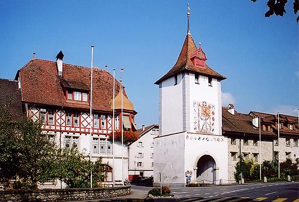 File:Sempach Luzernertor.jpg