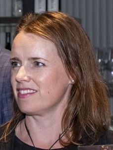 File:Shannon Davis (cropped).jpg