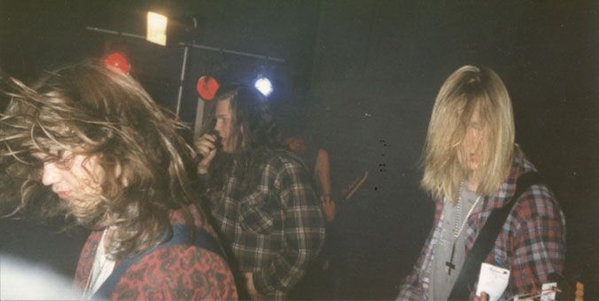 File:Amorphis1992.jpg