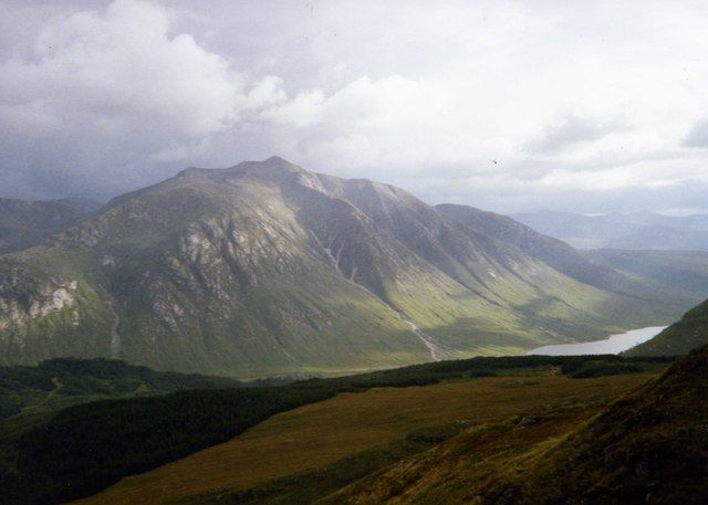 File:Ben Starav - geograph.org.uk - 299979.jpg