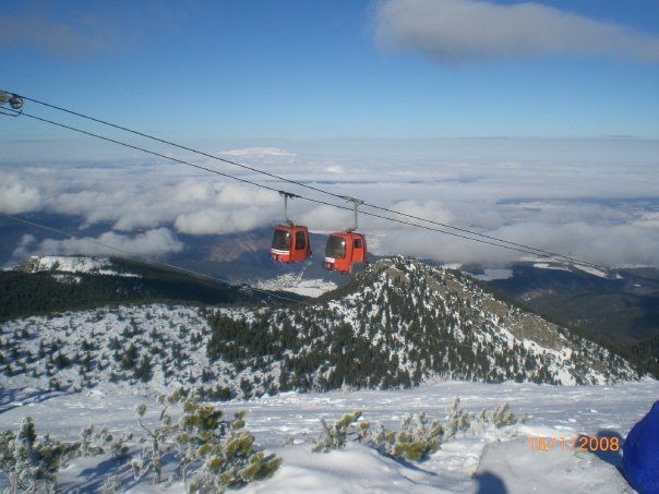 File:BorovetsGondola.jpg