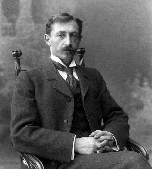 File:Ivan Bunin-1901.jpg