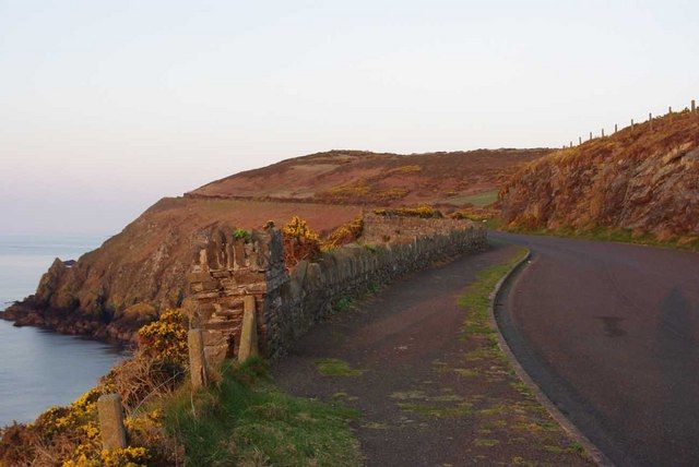 File:Marine Drive geograph-1815149-by-Glyn-Baker.jpg