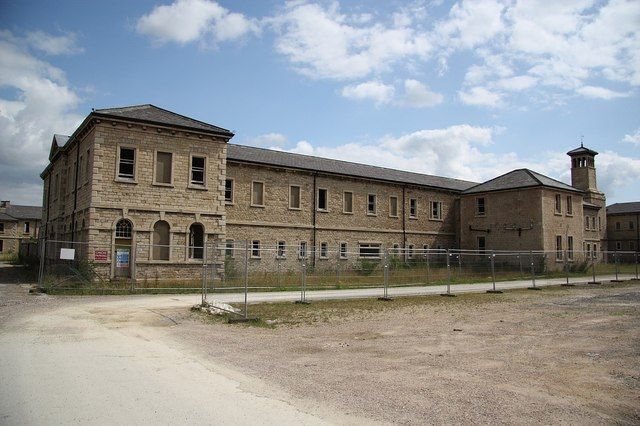 File:St.John's Hospital - geograph.org.uk - 1444165.jpg