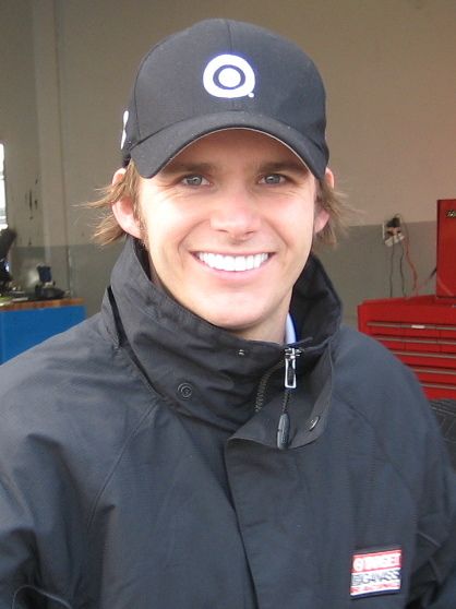 File:Dan Wheldon (2231055712).jpg