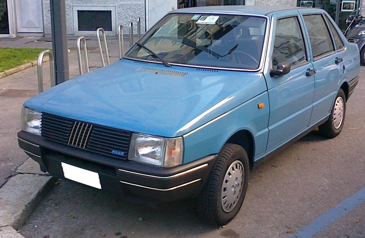 File:Fiat Duna601.png