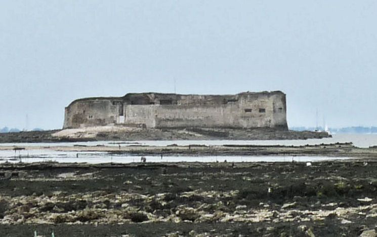 File:Fort Enet Pointe de la Fumee.jpg