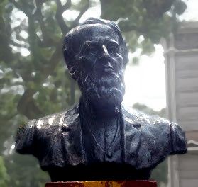 File:Monumento a Rafael Barroeta.jpg