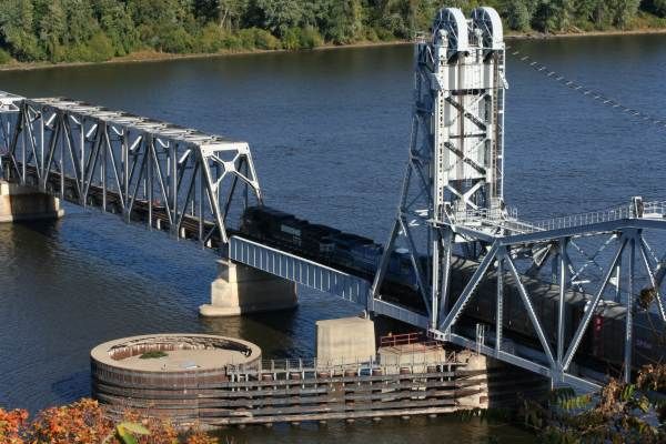 File:Wabash Bridge.jpg