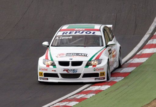 File:Alessandro Zanardi 2008 Brands Hatch.jpg