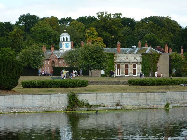 File:Clumber Park - geograph.org.uk - 2578073.jpg