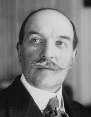 File:Henry Bordeaux 1919.jpg