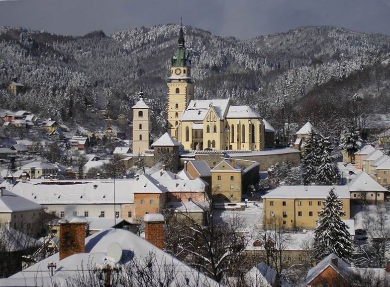 File:Kremnica v zime.jpg