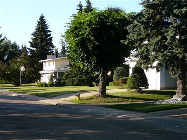 File:Laurier Heights 009 Compressed.jpg