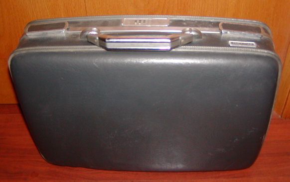 File:Suitcase.jpg