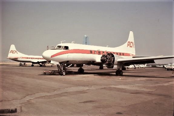 File:Convair CV-240.jpg