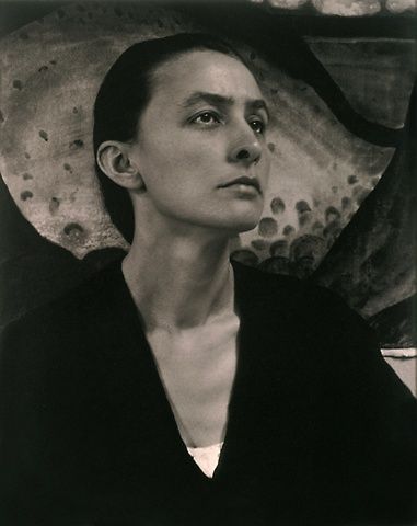 File:Georgia O'Keeffe.jpg