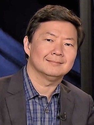 File:Ken Jeong on Sidewalks (cropped).jpg