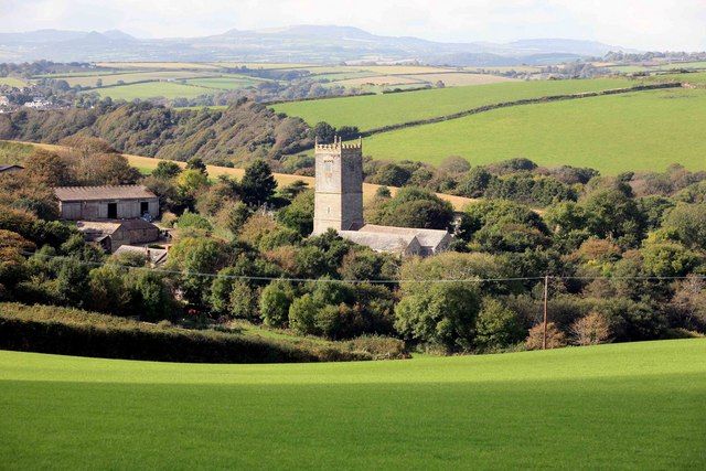 File:Lanteglos church - geograph.org.uk - 1552405.jpg