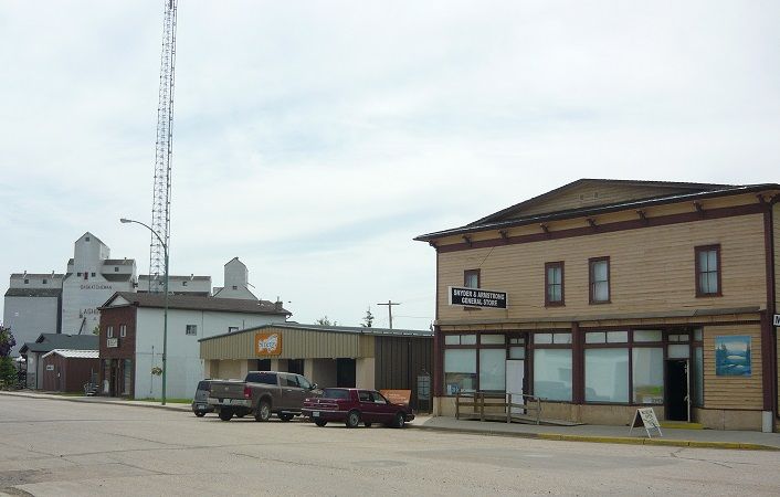 File:Lashburn Saskatchewan 2016.jpg