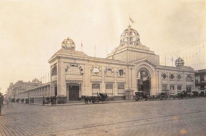 File:Palacio de cartón 01.jpg