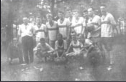 File:Progresul Pecica squad 1960.png