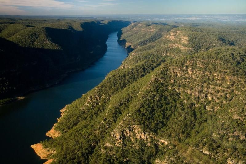 File:Lake burragorang aerial.jpg