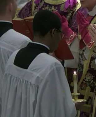 File:Latin Mass bugia.png