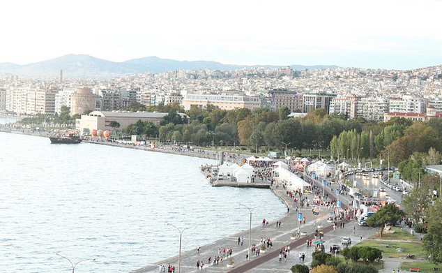 File:Thessaloniki-Nea-Paralia.png