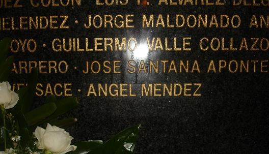 File:Angel Mendez Memorial.jpg